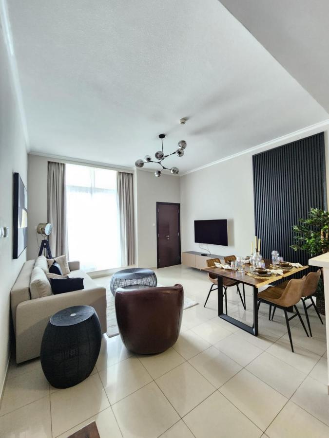 Nasma Luxury Stays - Botanica Tower Dubai Ngoại thất bức ảnh